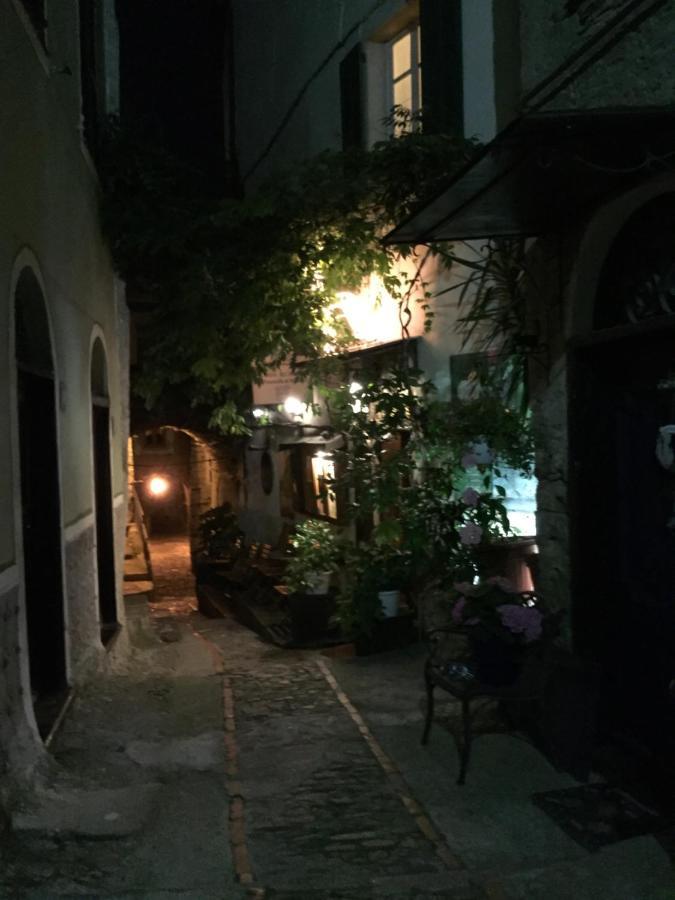 La Finestrella Di Montalto Locanda Badalucco Exterior foto